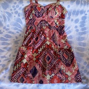 American Eagle, misses size 6, summer dress, red, blue, cream Ikat print